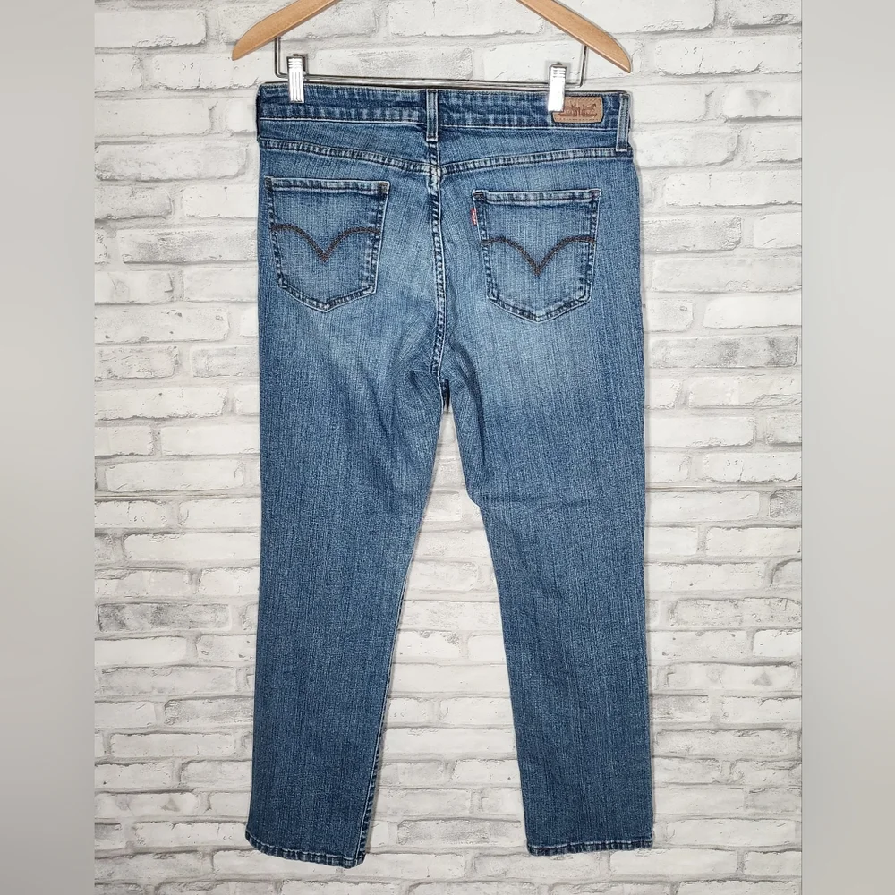 Levis Mid Rise Skinny Blue Medium Wash Denim Jeans
